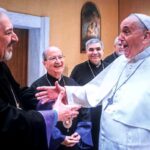Encuentro Papal con Monseñor Hakimian: Unión espiritual
